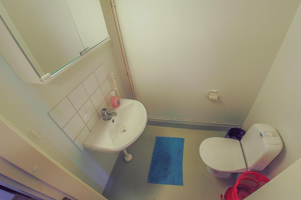 Bondo Oulu Privateroom-Yksityinenhuone-Личнаяkомната Into Centre-University-Bustrainstation,Sauna Esterno foto