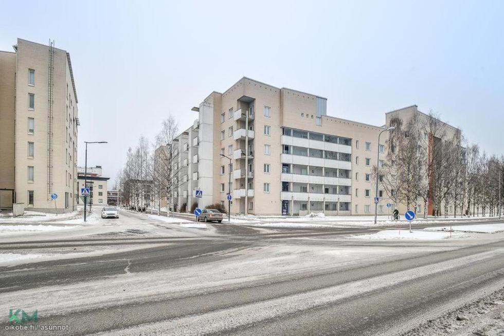 Bondo Oulu Privateroom-Yksityinenhuone-Личнаяkомната Into Centre-University-Bustrainstation,Sauna Esterno foto